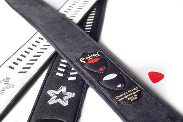 Signature Guitar Strap - White - Image 2